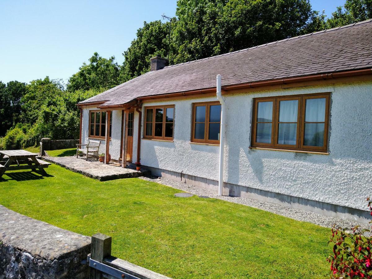 Llinos Cottage Beaumaris Exterior foto